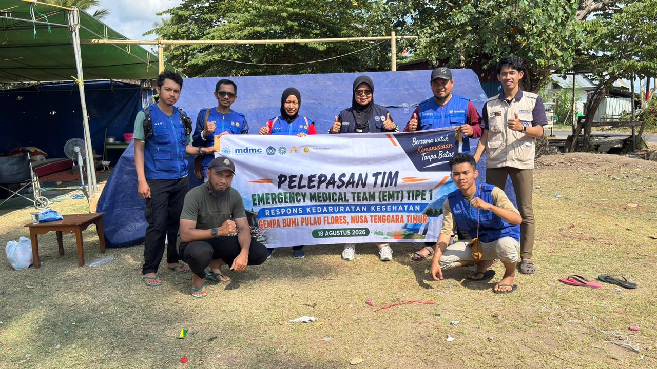 TBM FK UNISMUH Bersama PPDS Emergency Medicine Turun ke NTT dalam Misi Kemanusiaan